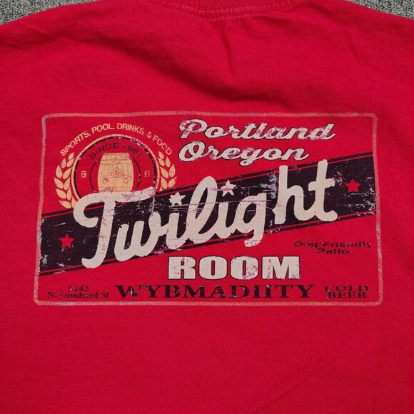 DIVE BAR T-Shirt Men XL Red TWILIGHT ROOM Portland Oregon Short Sleeve Americana - Picture 5 of 9